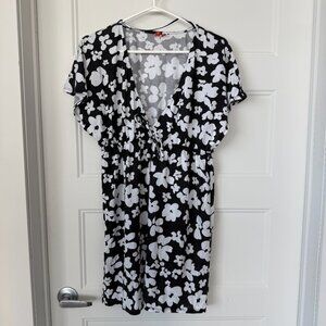 Joe Fresh Black & White Floral Swim Cover-Up Dress | Size M